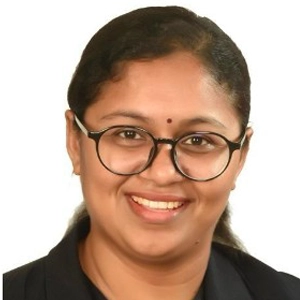 Dr. Lisa Thompson