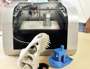 VIT Alumnus Friend develop cost effective 3D printer