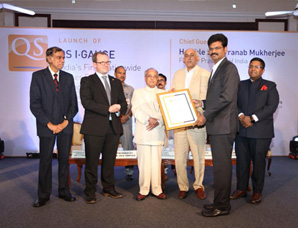 Mr G V Selvam, receives Diamond Certificate from QS I-Gauge